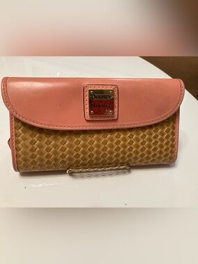 Dooney & Bourke wallet, pink and tan